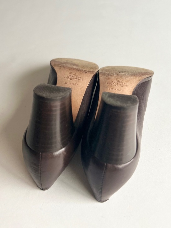 Bally Brown Genuine Leather Classic Pumps size 8.5N - Picture 12 of 15